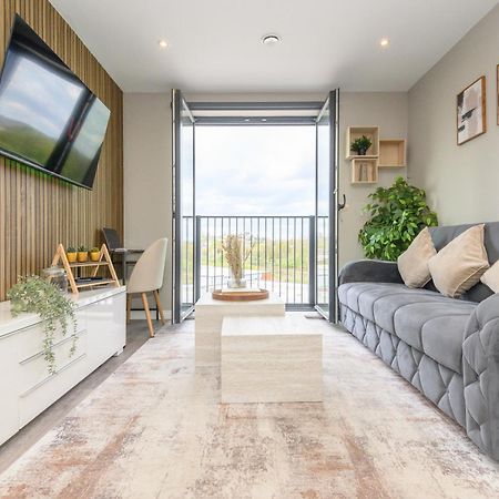Springwell Suite - City Centre - Balcony & Pool Table - 3 Bed Leeds  Exterior photo